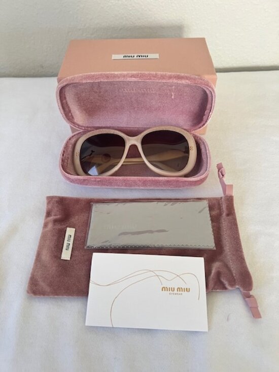 MIU-MIU-MU08NS HAS1X1 WOMANS SUNGLASSES main image 10